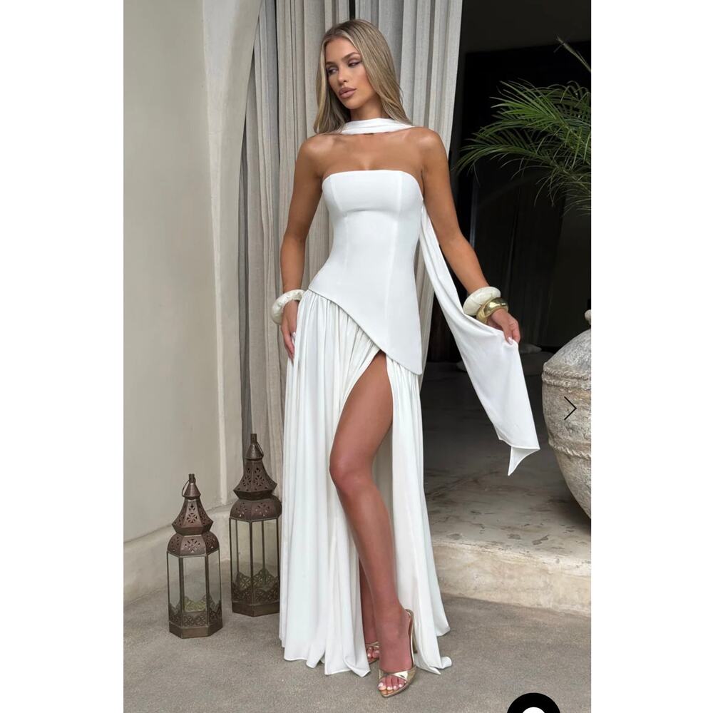 Babyboo Maliyah Elegant Strapless White Midi Sz Medium Bridal Dress Draped Scarf
